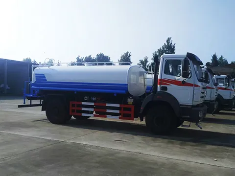 Camion-citerne 4×2