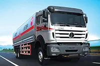 Camion-citerne 6×4