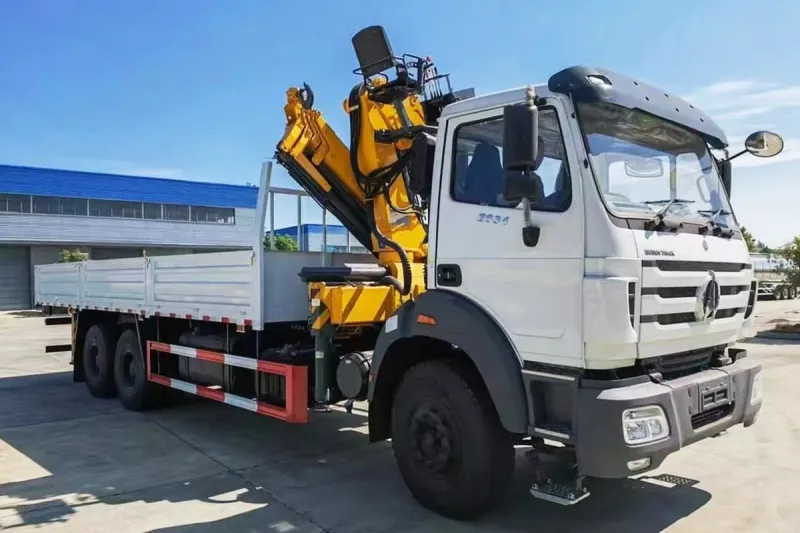 Grue montée sur camion 