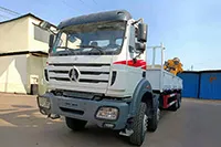 Grue montée sur camion 